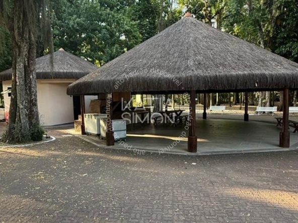 Casa de Alto Padrão no Condomínio Passaredo – 1000m² de Exclusividade na Taquara33