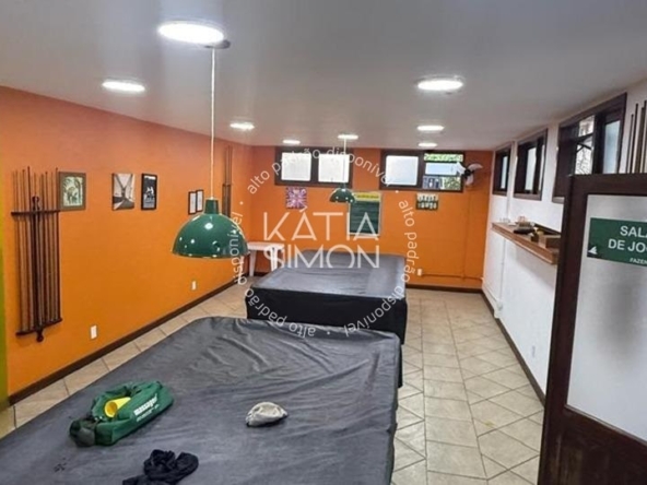 Casa de Alto Padrão no Condomínio Passaredo – 1000m² de Exclusividade na Taquara39