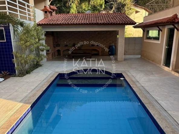 Casa de Alto Padrão no Condomínio Passaredo – 1000m² de Exclusividade na Taquara8
