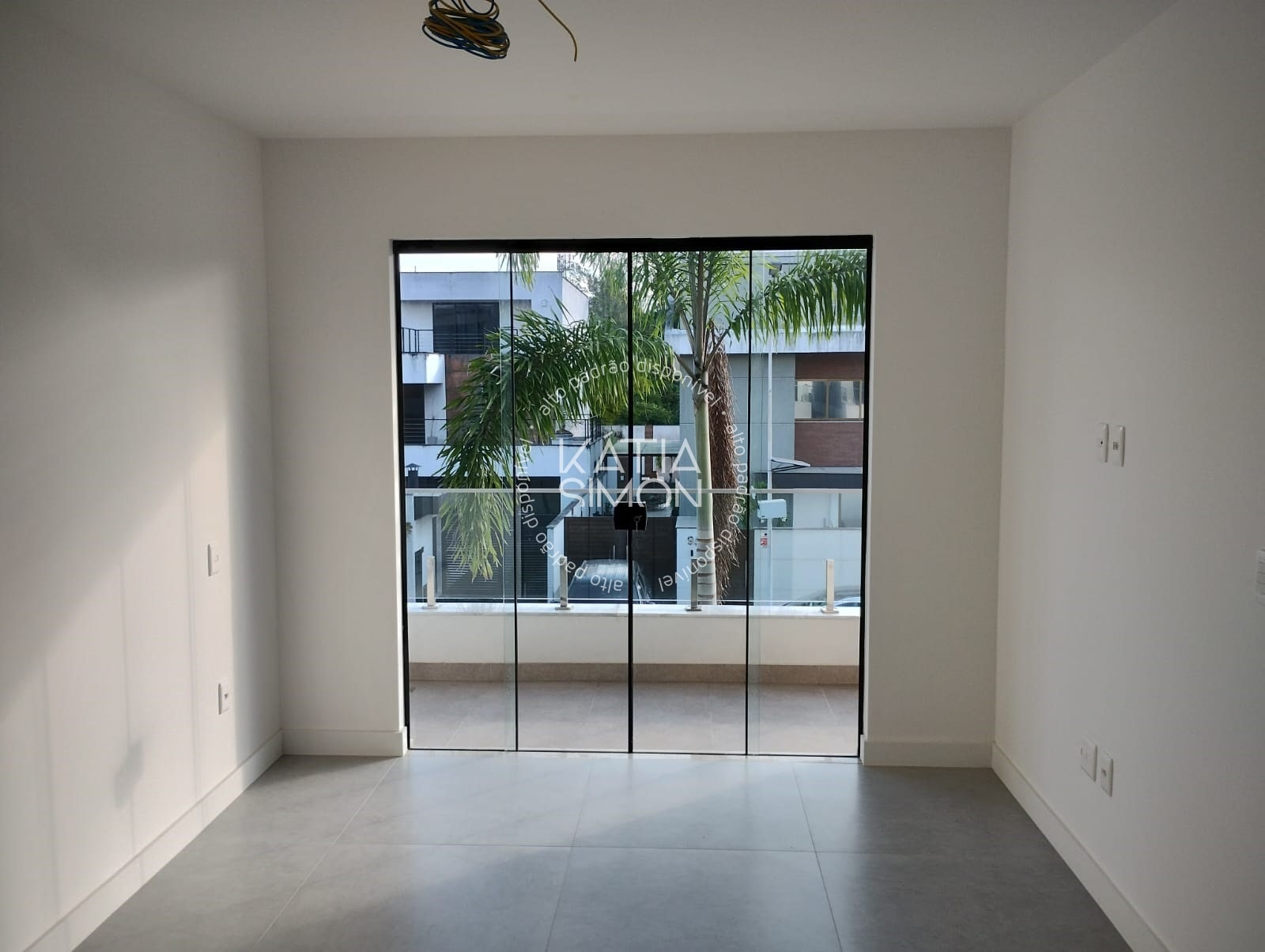Casa de Luxo à Venda no Recreio dos Bandeirantes – 330m² com Piscina Privativa e Varanda Gourmet20