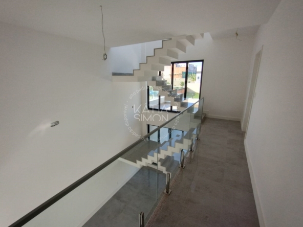 Casa de Luxo à Venda no Recreio dos Bandeirantes – 330m² com Piscina Privativa e Varanda Gourmet5