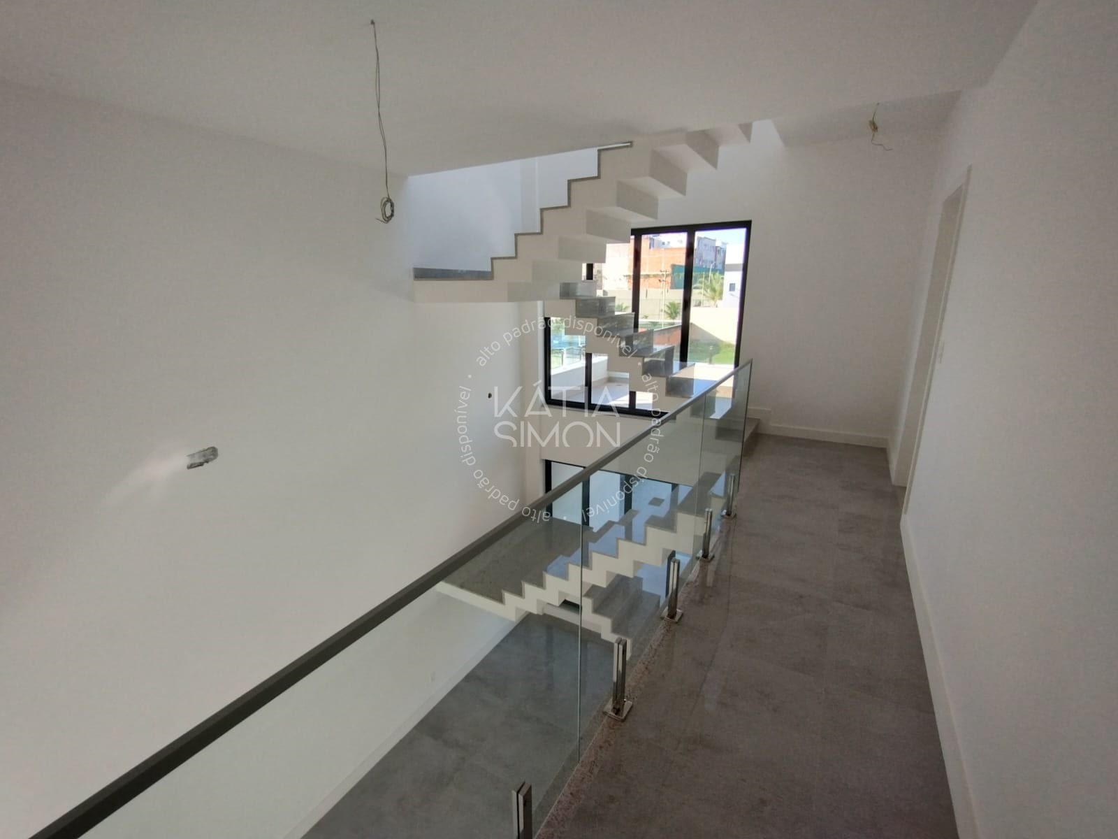 Casa de Luxo à Venda no Recreio dos Bandeirantes – 330m² com Piscina Privativa e Varanda Gourmet5