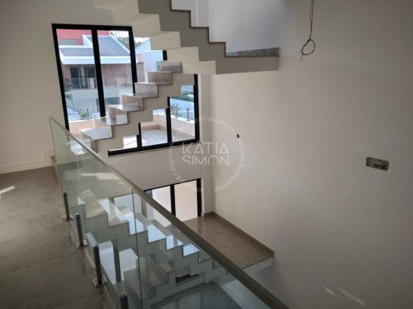 Casa de Luxo à Venda no Recreio dos Bandeirantes – 330m² com Piscina Privativa e Varanda Gourmet8